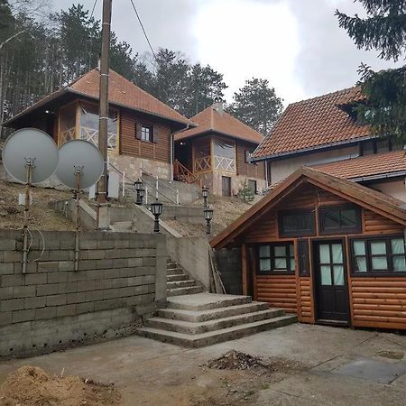 Apartmani Milojevic Divcibare Ngoại thất bức ảnh